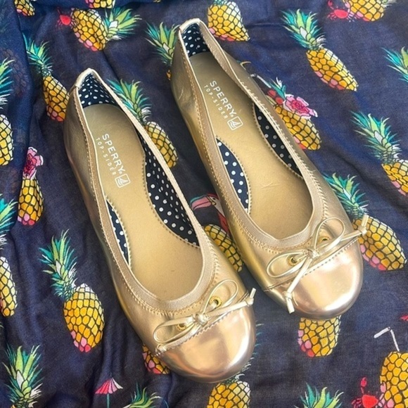 Brand New Sperry Elise Metallic Gold Tone Round Toe Slip On Shoes Ballet Flats - Picture 1 of 15
